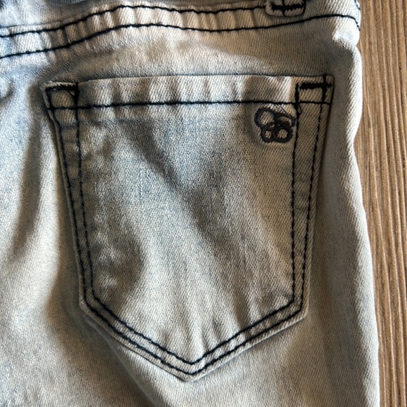 Jessica Simpson jeans - Picture 4 of 4